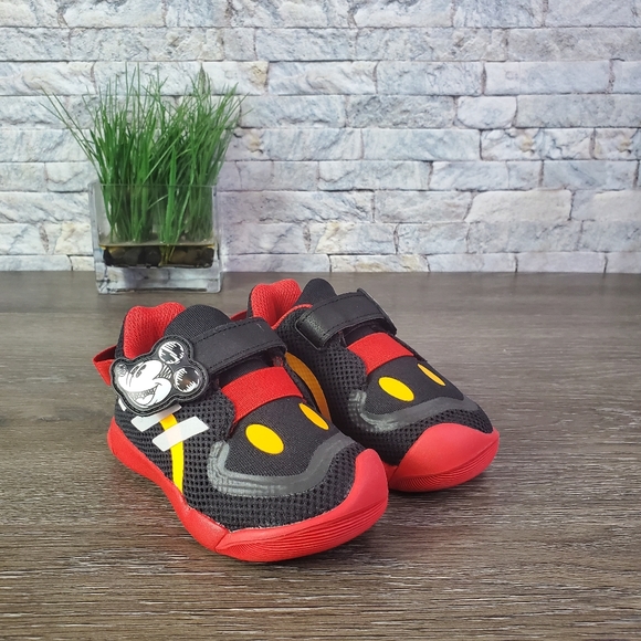 🎉🎉🎉Host Pick New Adidas Active Play Mickey Mouse Stay-Put - Picture 2 of 8